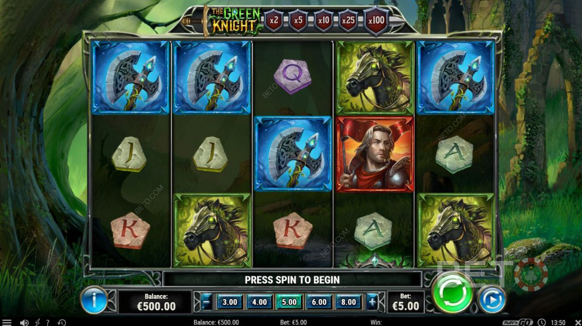 Ulike symboler med høy utbetaling i spilleautomaten The Green Knight