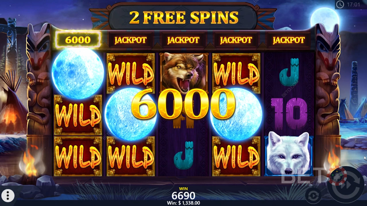 Fullmånesymboler belønner de tilsvarende premiene i Wolf Riches online spilleautomat