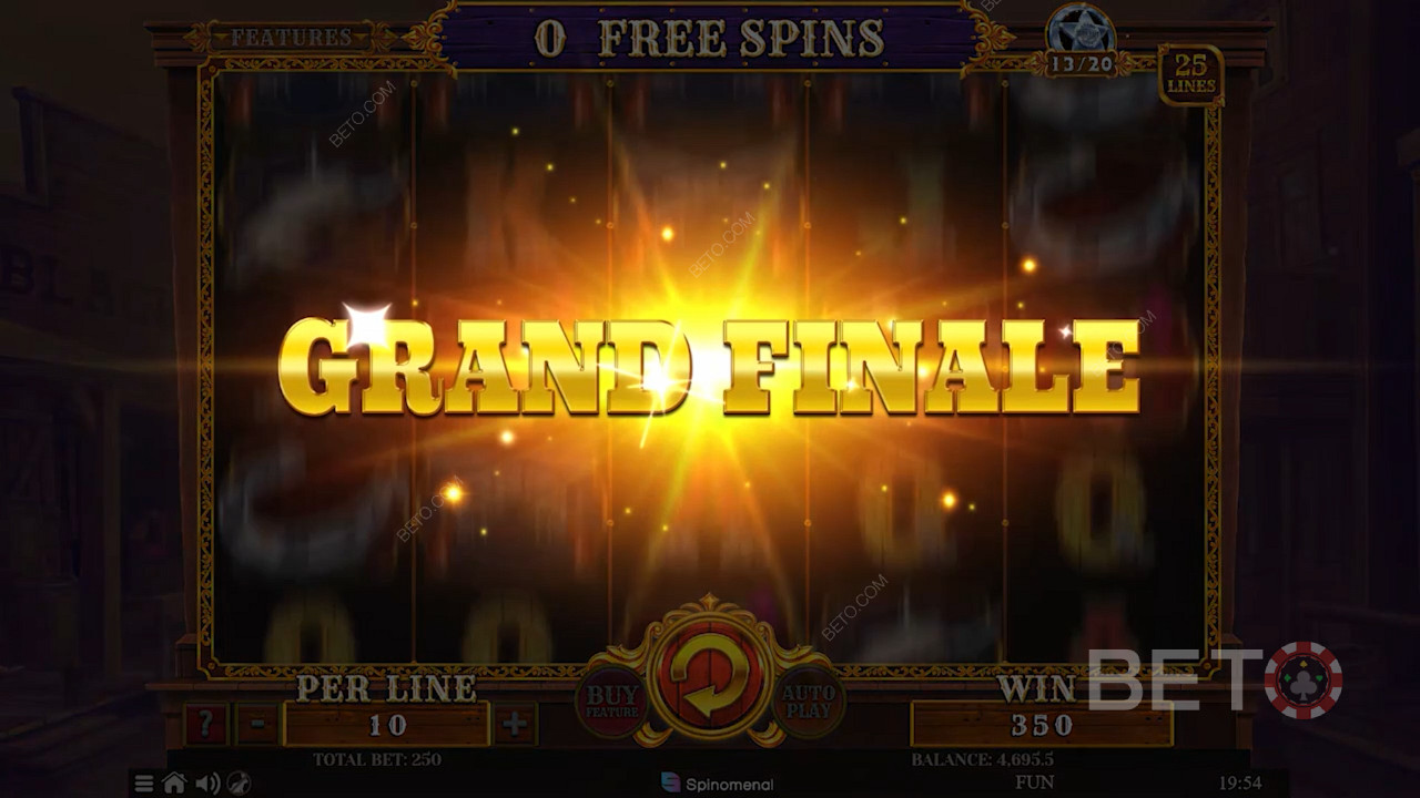"Grand Finale" aktiveres på det siste gratisspinnet for å øke vinneroddsene dine