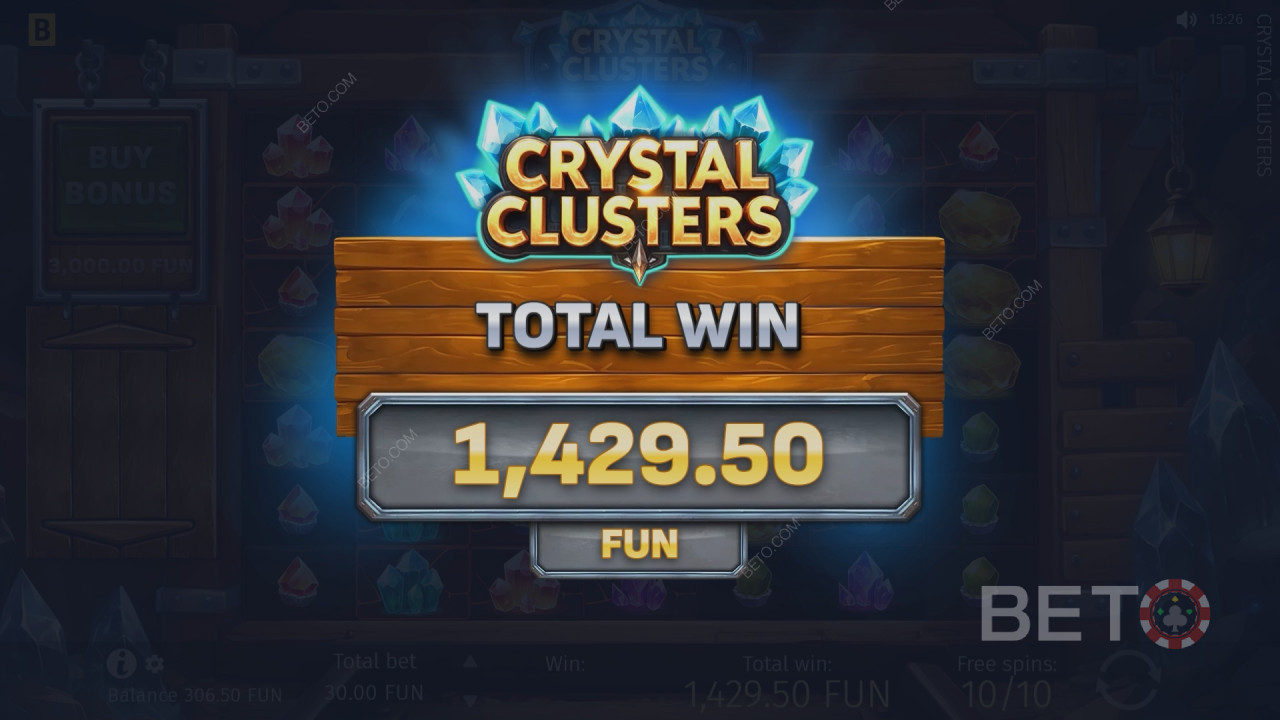 Vinn 5 000 ganger innsatsen din på spilleautomaten Crystal Clusters!