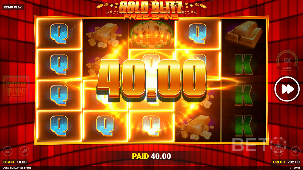 Vinn 50 000 ganger innsatsen din i Gold Blitz Free Spins-spilleautomaten!